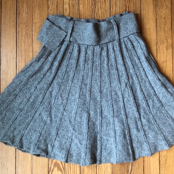 Gray sweater skirt - Picture 4 of 4
